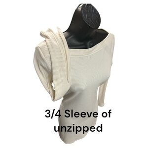 Anne Fontaine Body Hugging White Ribbed Dress w zipper 3/4 sleeve & cowl neck